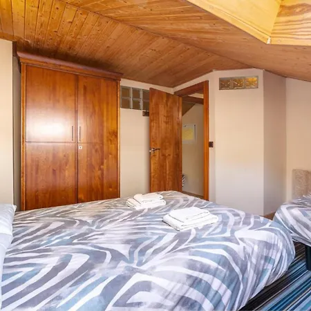 Апартаменти Ski Lodge Sierra Nevada Сьєрра-Невада