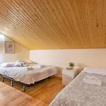 Card Apartment *